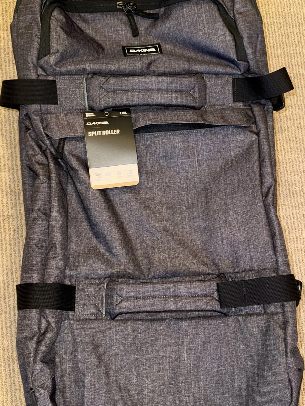NWT Dakine Split Roller 110L Wheeled Ski/Snowboard Travel Bag Carbon Gray